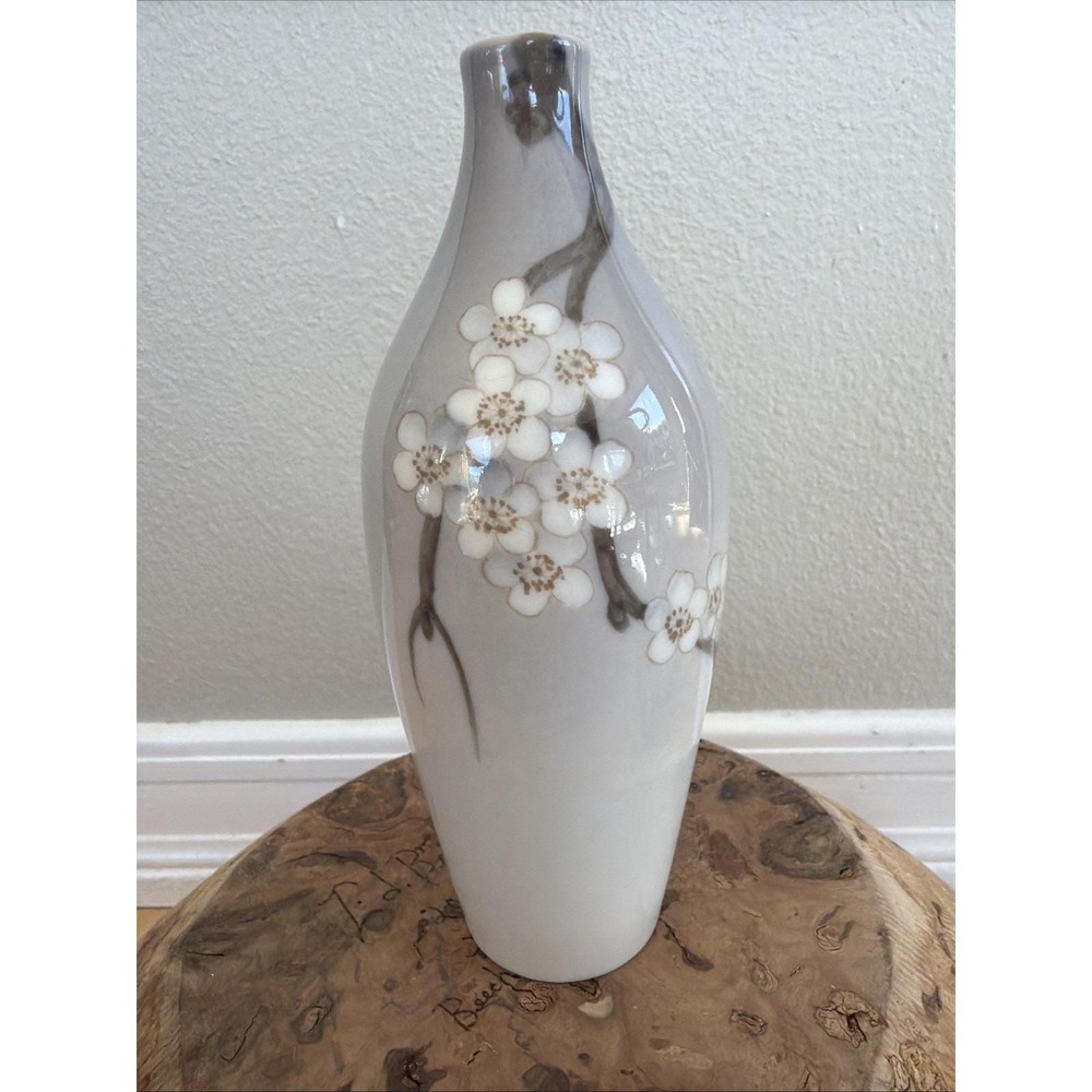 Vintage Bing & Grøndahl B&G Copenhagen Hand-Painted‎ Porcelain Blossom Vase